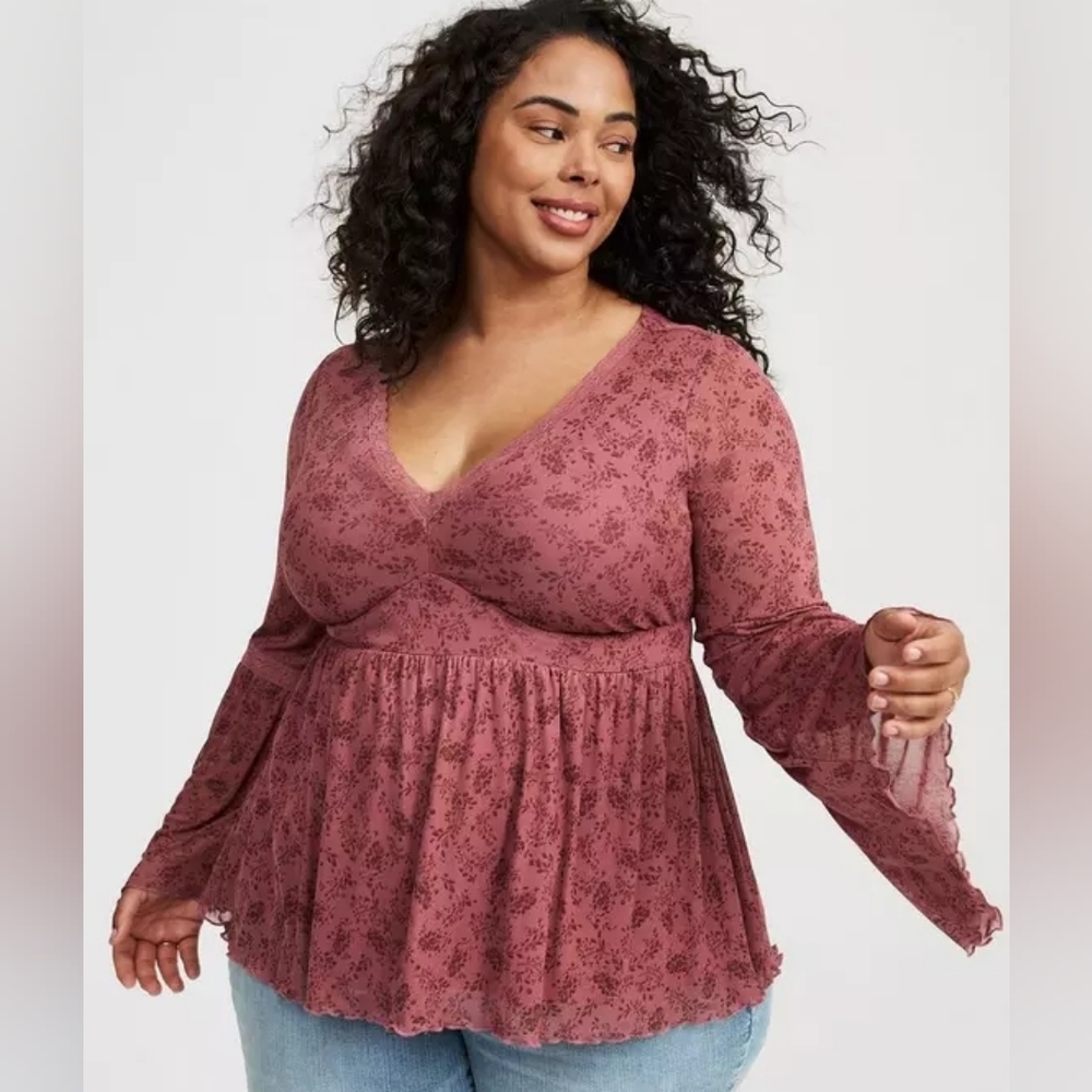 Torrid Mesh Boho Floral V-Neck Blouse Sz 3 3X 22-24 Mauve Top